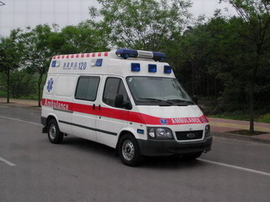 和田市救护车护送